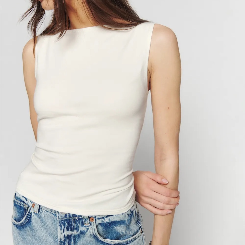 NWOT Reformation White Dusk Knit Top - Picture 2 of 7